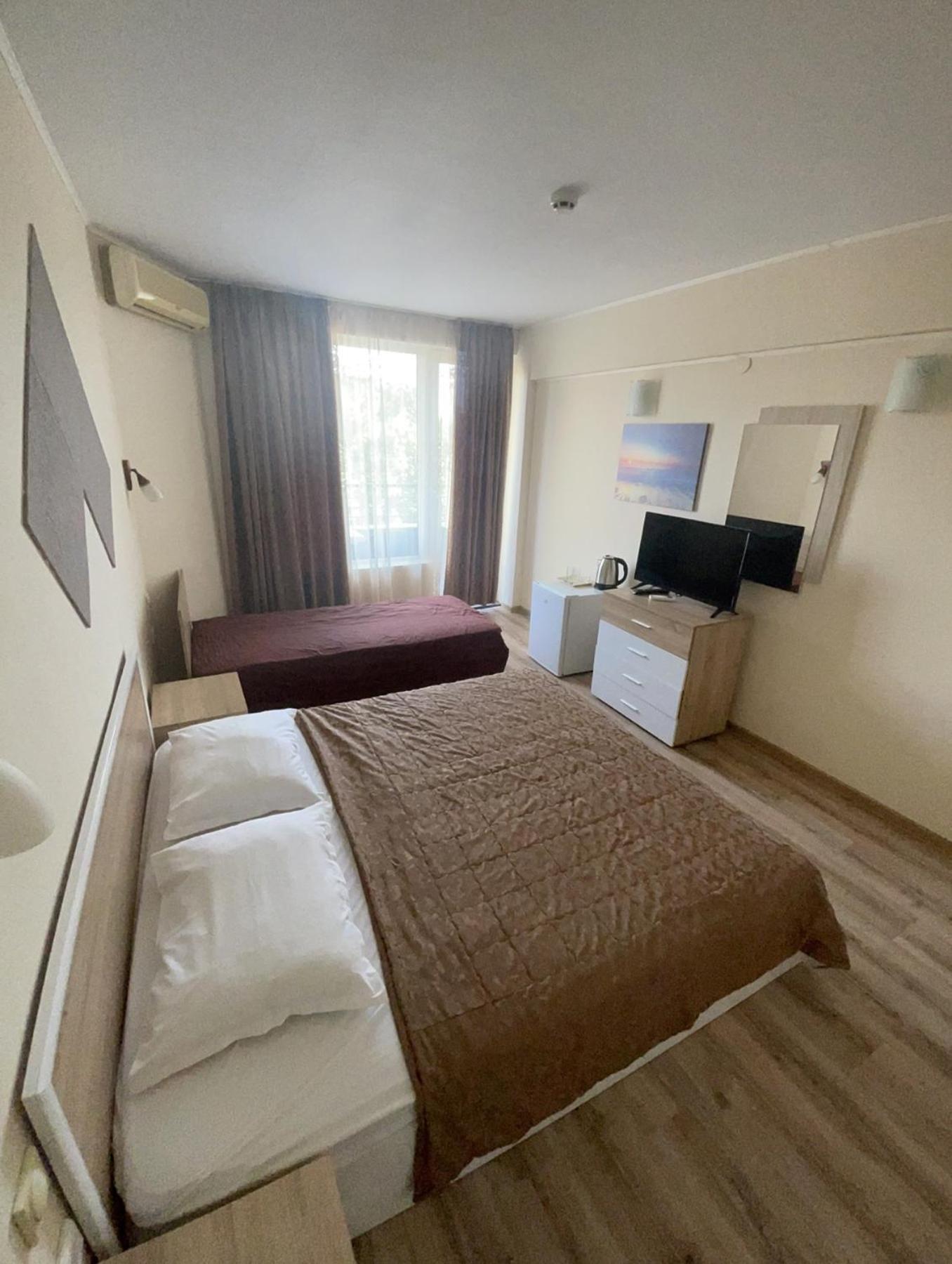 Apartments Devora 1 & Bar & Restaurant ヴァルナ エクステリア 写真