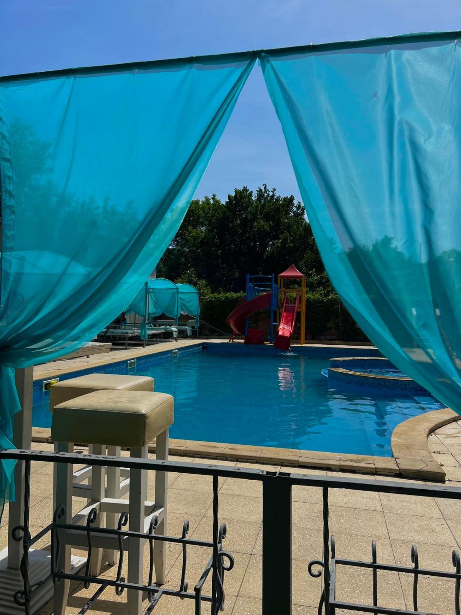 Apartments Devora 1 & Bar & Restaurant ヴァルナ エクステリア 写真